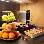 Alpen Luxury Lodge, *
