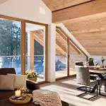 Alpen Luxury Lodge, (adults Only) Apartment