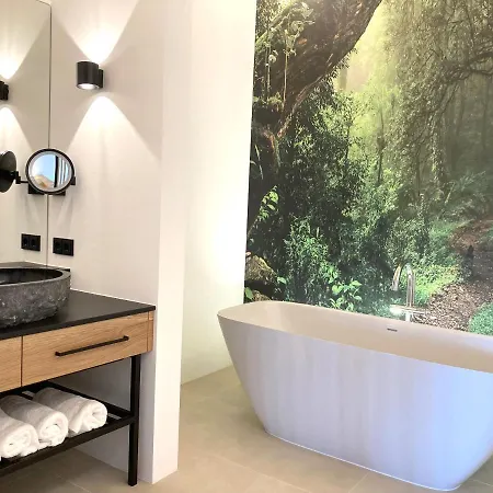 Alpen Luxury Lodge, (adults Only)