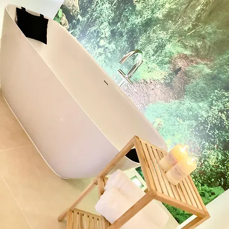 Alpen Luxury Lodge, (adults Only) *