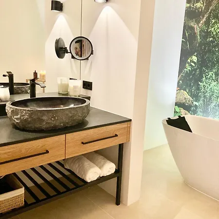 Alpen Luxury Lodge, (adults Only) Lejlighed