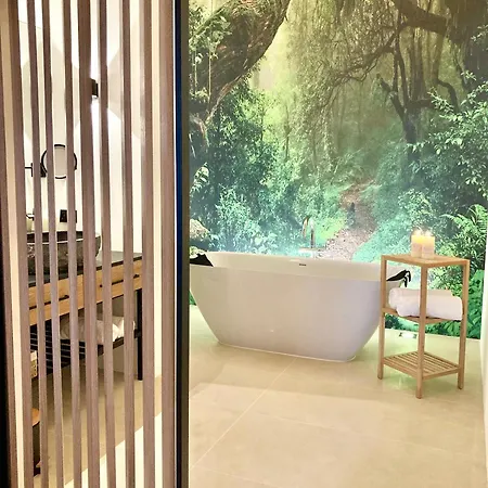 Alpen Luxury Lodge, (adults Only) Lejlighed *