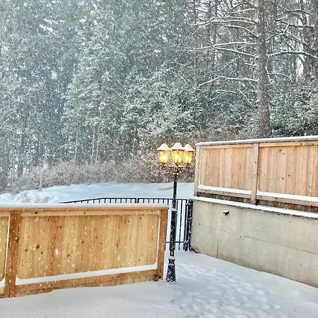 Lejlighed Alpen Luxury Lodge, (adults Only)