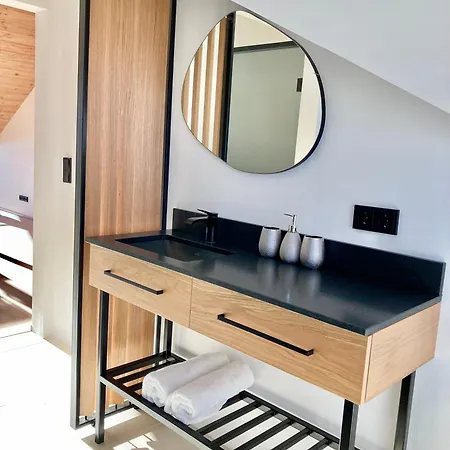 Alpen Luxury Lodge, (adults Only)