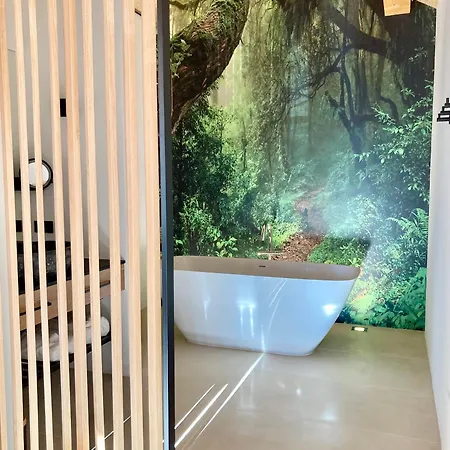 Lejlighed Alpen Luxury Lodge, (adults Only)