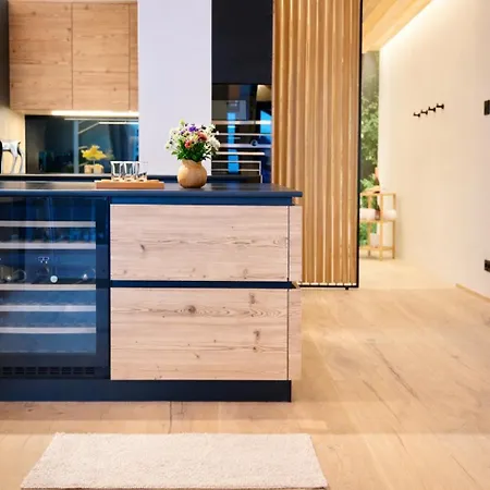 Alpen Luxury Lodges, - Your Private Wellness & Mountain Retreat (adults Only) Apartment Mariazell