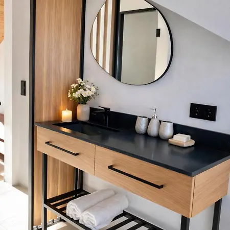 Alpen Luxury Lodges, - Your Private Wellness & Mountain Retreat (adults Only) Apartment