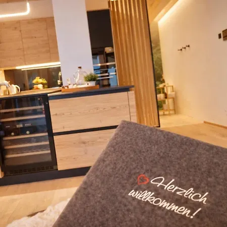 Alpen Luxury Lodges, - Your Private Wellness & Mountain Retreat (adults Only) Apartment Mariazell