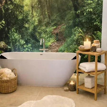 Alpen Luxury Lodges, - Your Private Wellness & Mountain Retreat (adults Only) * Mariazell